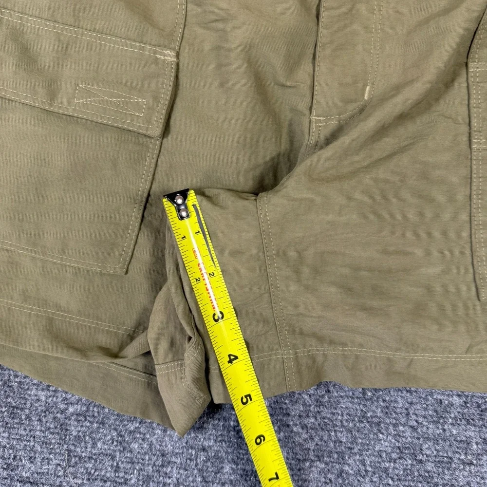 The North Face Shorts Womens Large Green Zipper Gorpcore Hiking Outdoors Logo